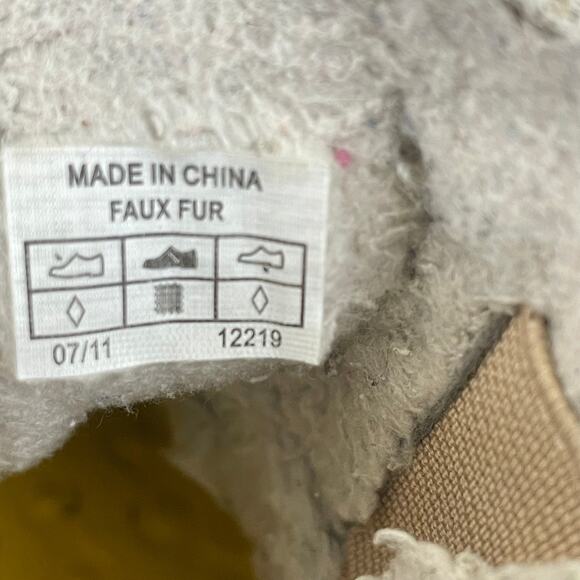 Crocs Faux Fur Boots Childrens Size 9 Sherpa Lined Snow Warm READ CONDITION - Picture 15 of 15